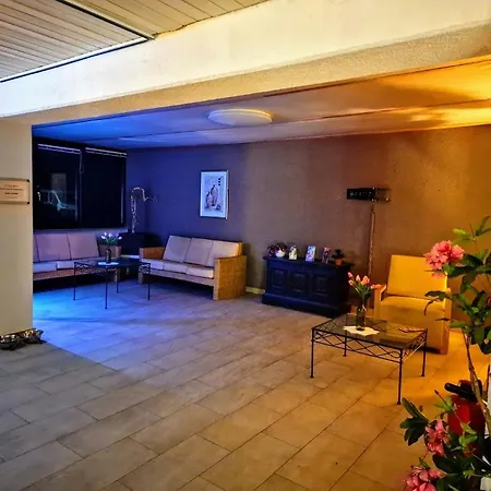 Neding * 霍恩斯坦