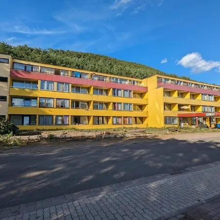 Neding Hotel *